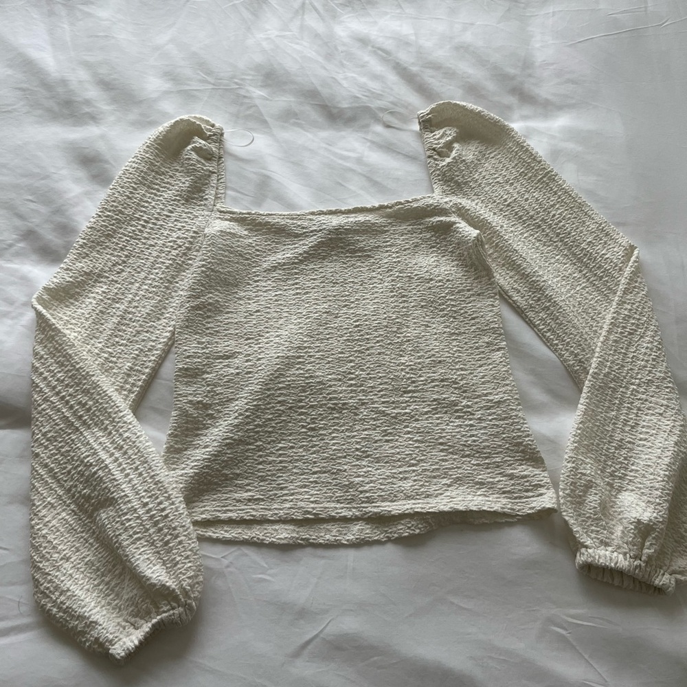 Express Puff Sleeve Top